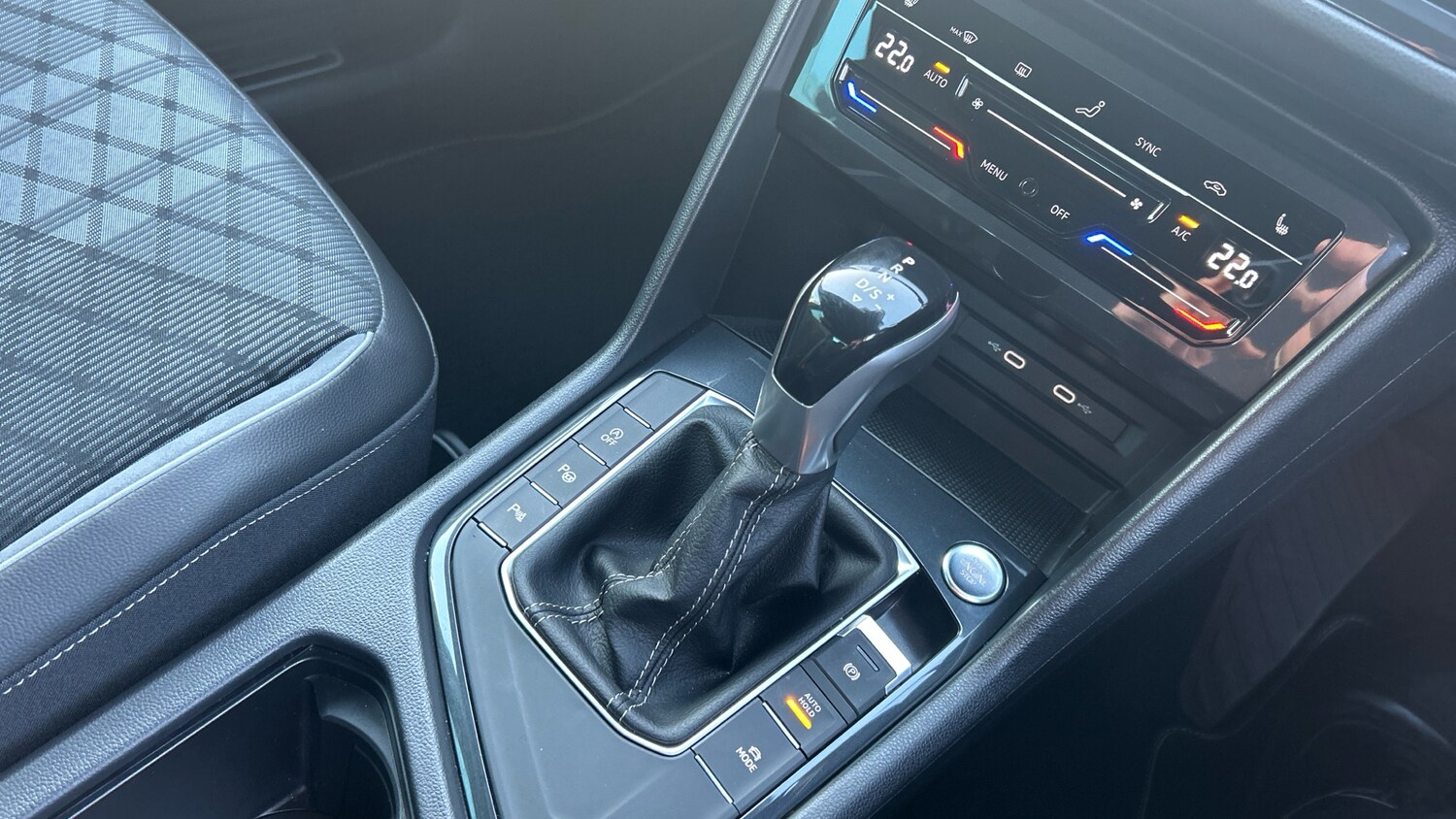 Used Volkswagen Tiguan 2024 for sale - 77961675: Photo 14