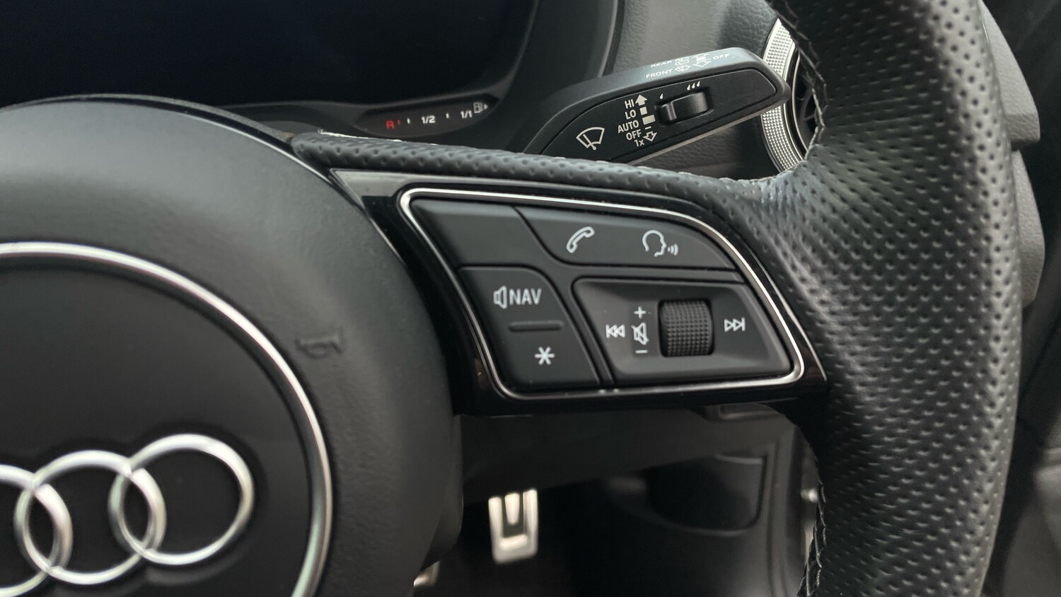 Used Audi Q2 2022 for sale - 77998215: Photo 41