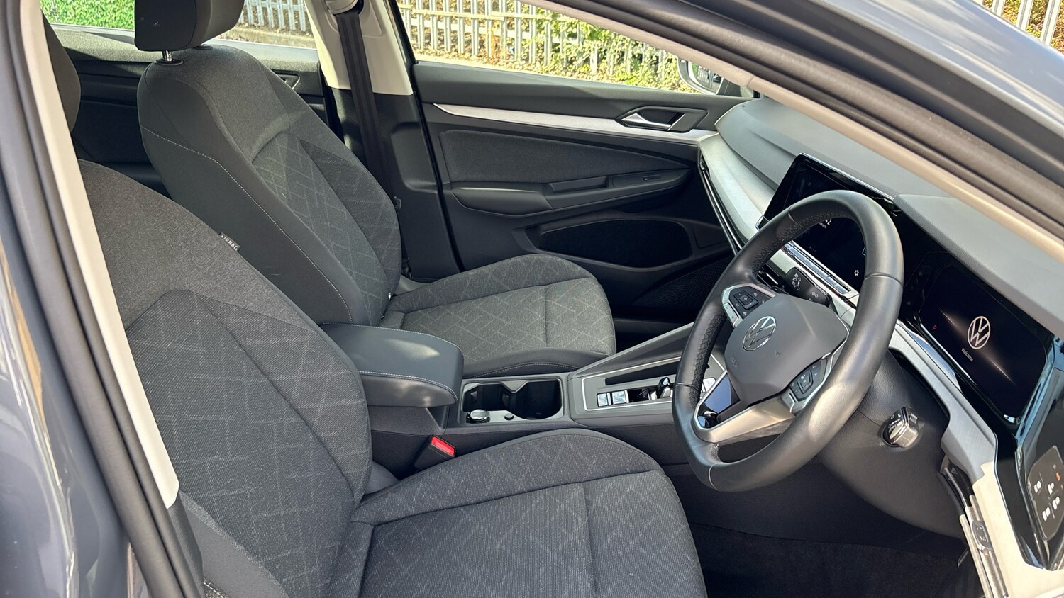Used Volkswagen Golf 2023 for sale - 76064943: Photo 15