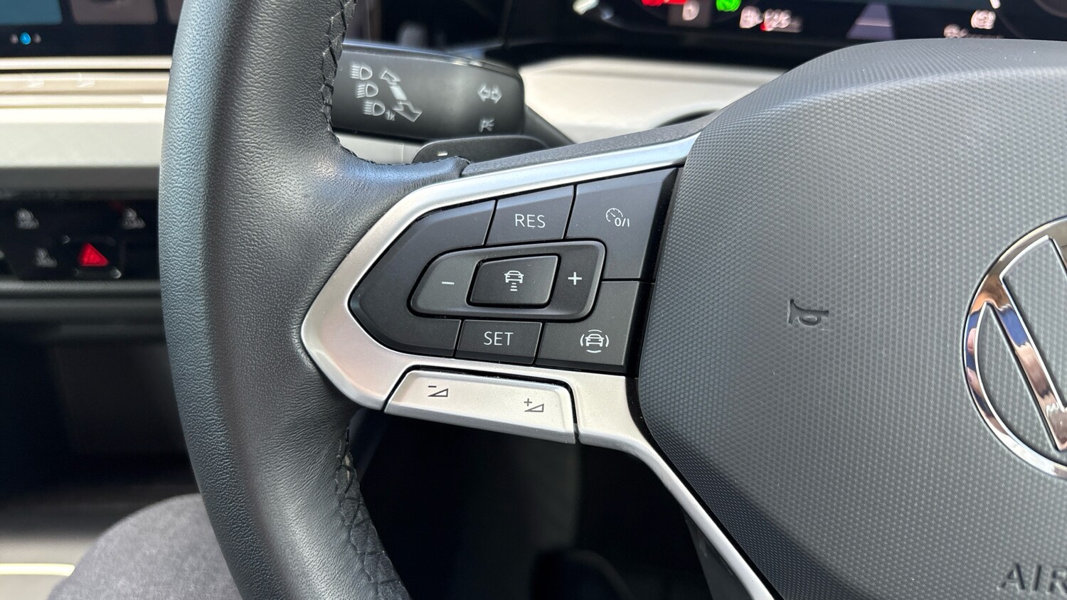 Used Volkswagen Golf 2023 for sale - 76064943: Photo 17
