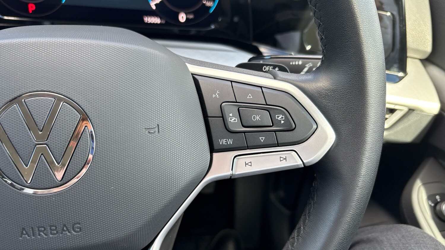 Used Volkswagen Golf 2023 for sale - 76064943: Photo 18