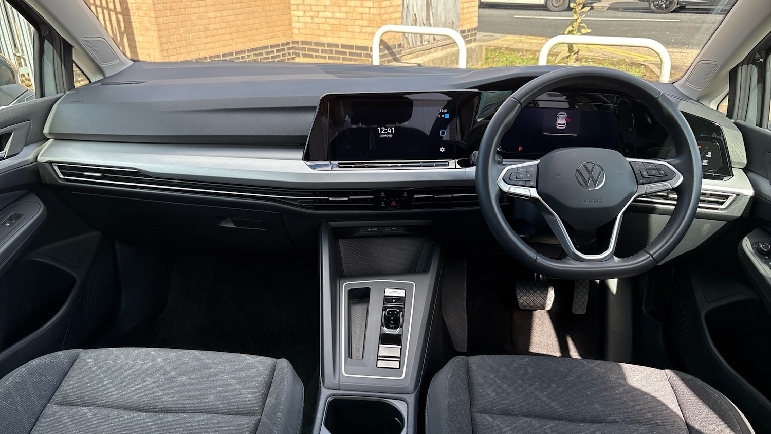 Used Volkswagen Golf 2023 for sale - 76064943: Photo 9