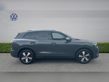 Used Volkswagen Tiguan 2024 for sale - 79055154: Photo