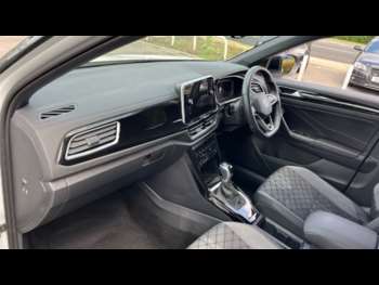 Used Volkswagen T-Roc 2023 for sale - 75367057: Photo