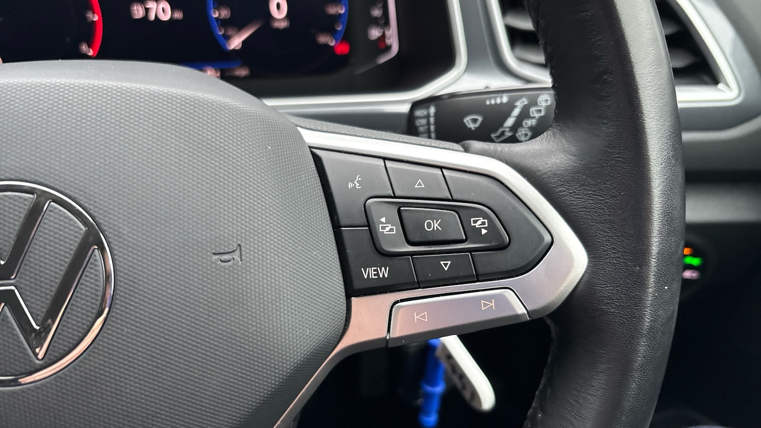 Used Volkswagen T-Roc 2023 for sale - 77460189: Photo 18