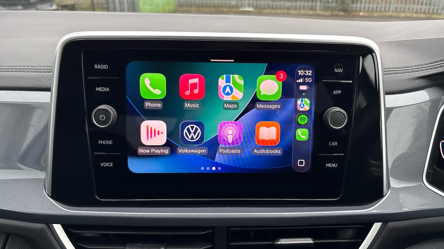 Used Volkswagen T-Roc 2023 for sale - 77460189: Photo 43