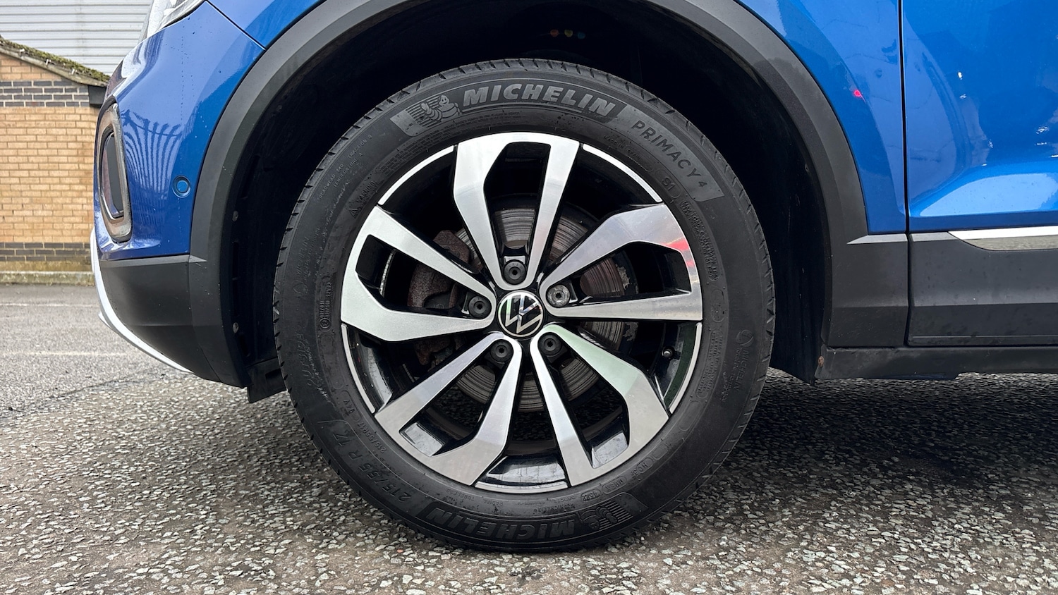 Used Volkswagen T-Roc 2023 for sale - 77460189: Photo 5