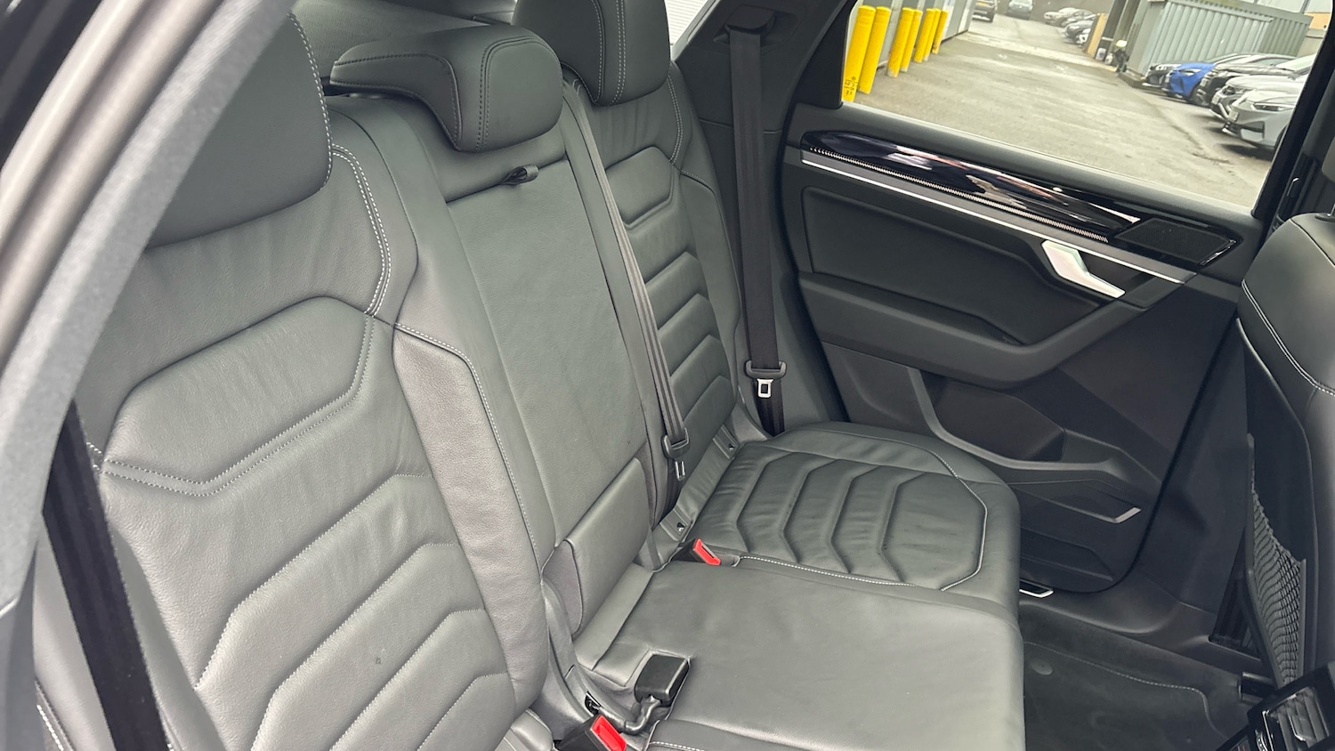 Used Volkswagen Touareg 2025 for sale - 77247774: Photo 16