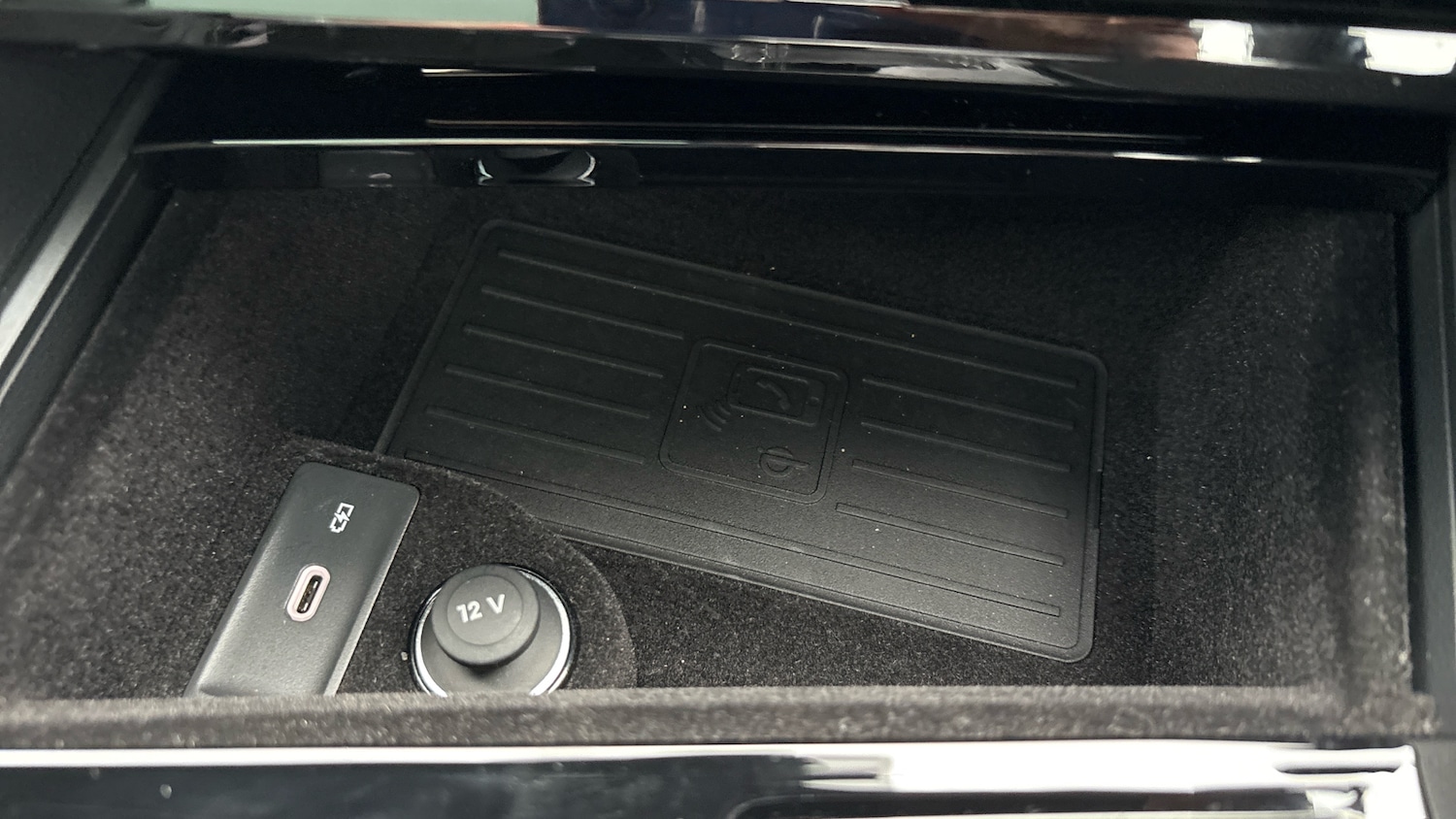 Used Volkswagen Touareg 2025 for sale - 77247774: Photo 42