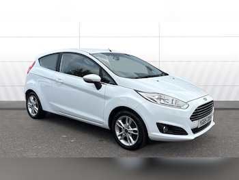 Used Ford Fiesta 2015 for sale - 76426234: Photo