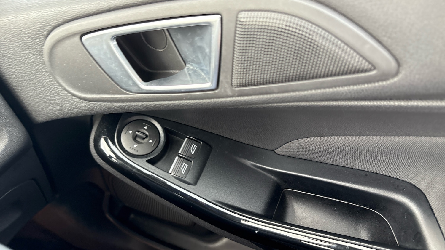 Used Ford Fiesta 2015 for sale - 76426234: Photo 33