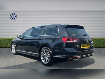 Used Volkswagen Passat 2023 for sale - 79487058: Photo