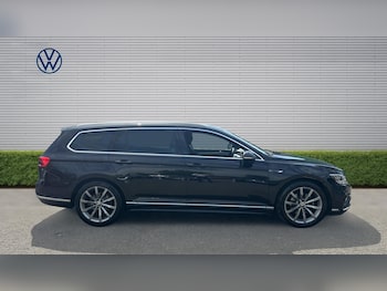 Used Volkswagen Passat 2023 for sale - 79487058: Photo