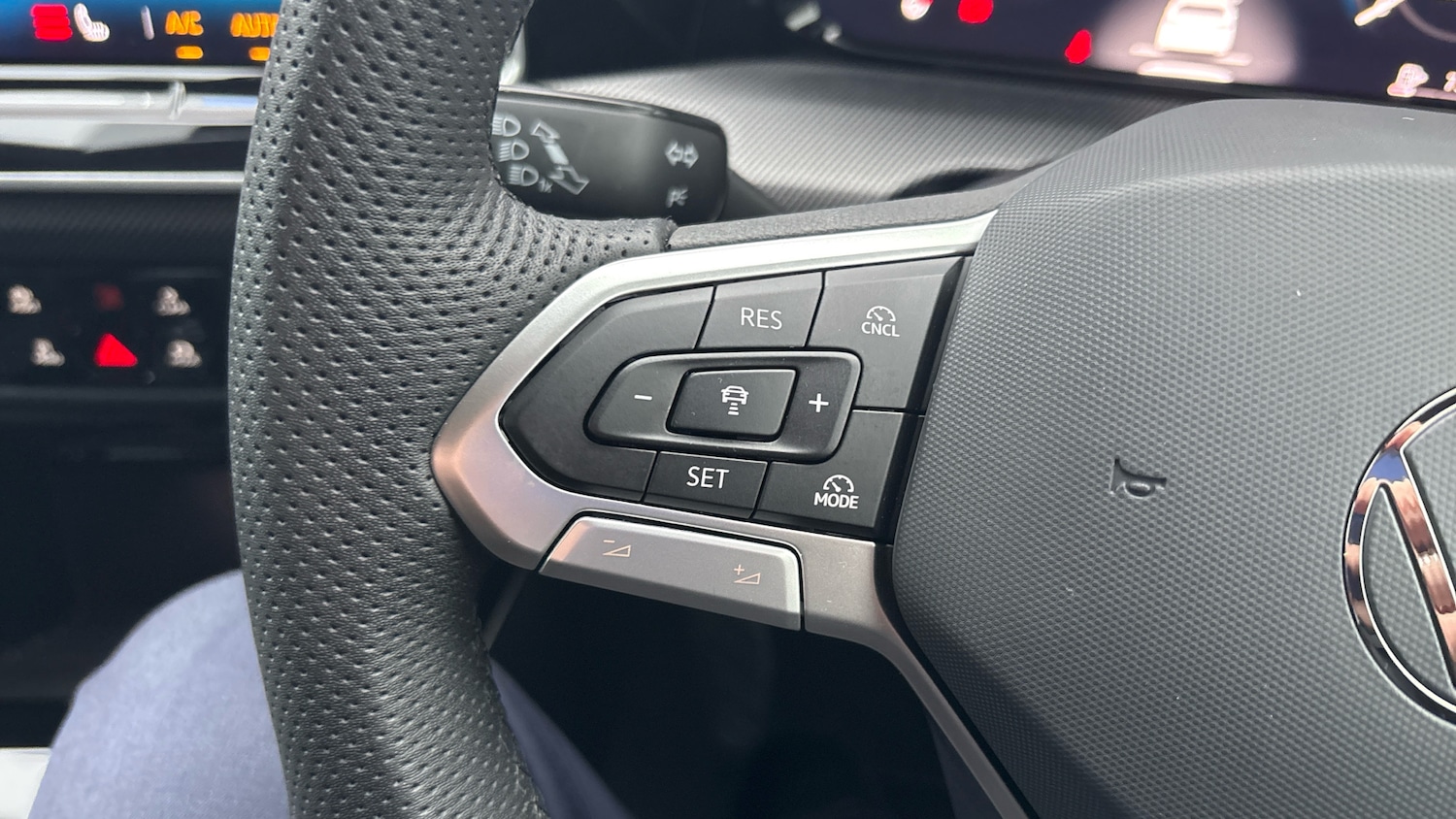 Used Volkswagen Golf 2025 for sale - 77323816: Photo 17