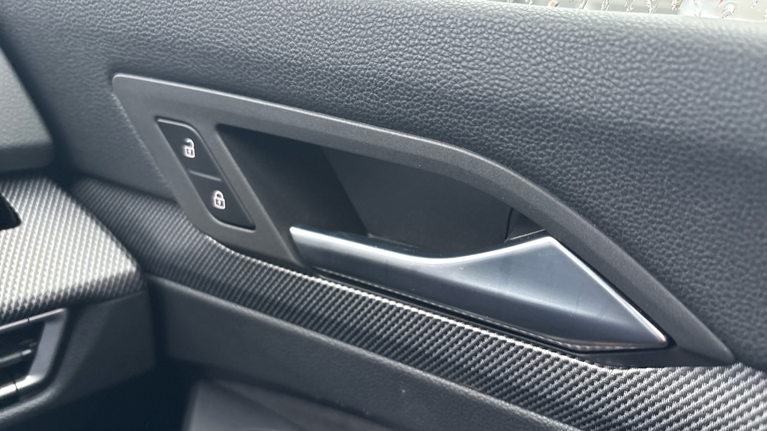 Used Volkswagen Golf 2025 for sale - 77323816: Photo 36