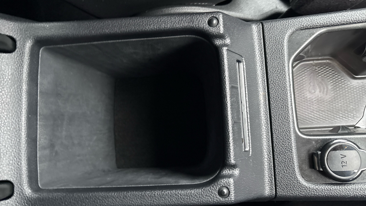 Used Volkswagen Golf 2025 for sale - 77323816: Photo 38