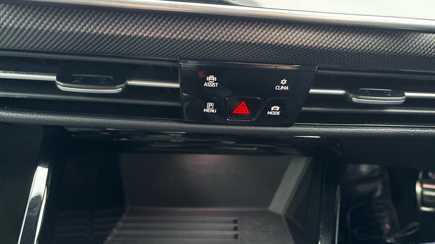 Used Volkswagen Golf 2025 for sale - 77323816: Photo 44