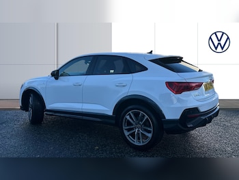 Used Audi Q3 2022 for sale - 76719250: Photo