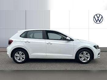 Used Volkswagen Polo 2019 for sale - 76252260: Photo