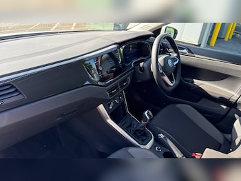 Used Volkswagen Polo 2024 for sale - 79208285: Photo