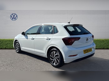 Used Volkswagen Polo 2024 for sale - 79208285: Photo