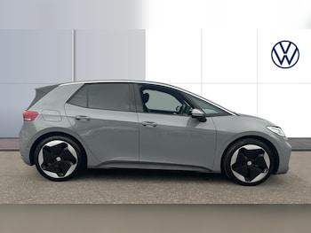 Used Volkswagen ID.3 2024 for sale - 76536519: Photo
