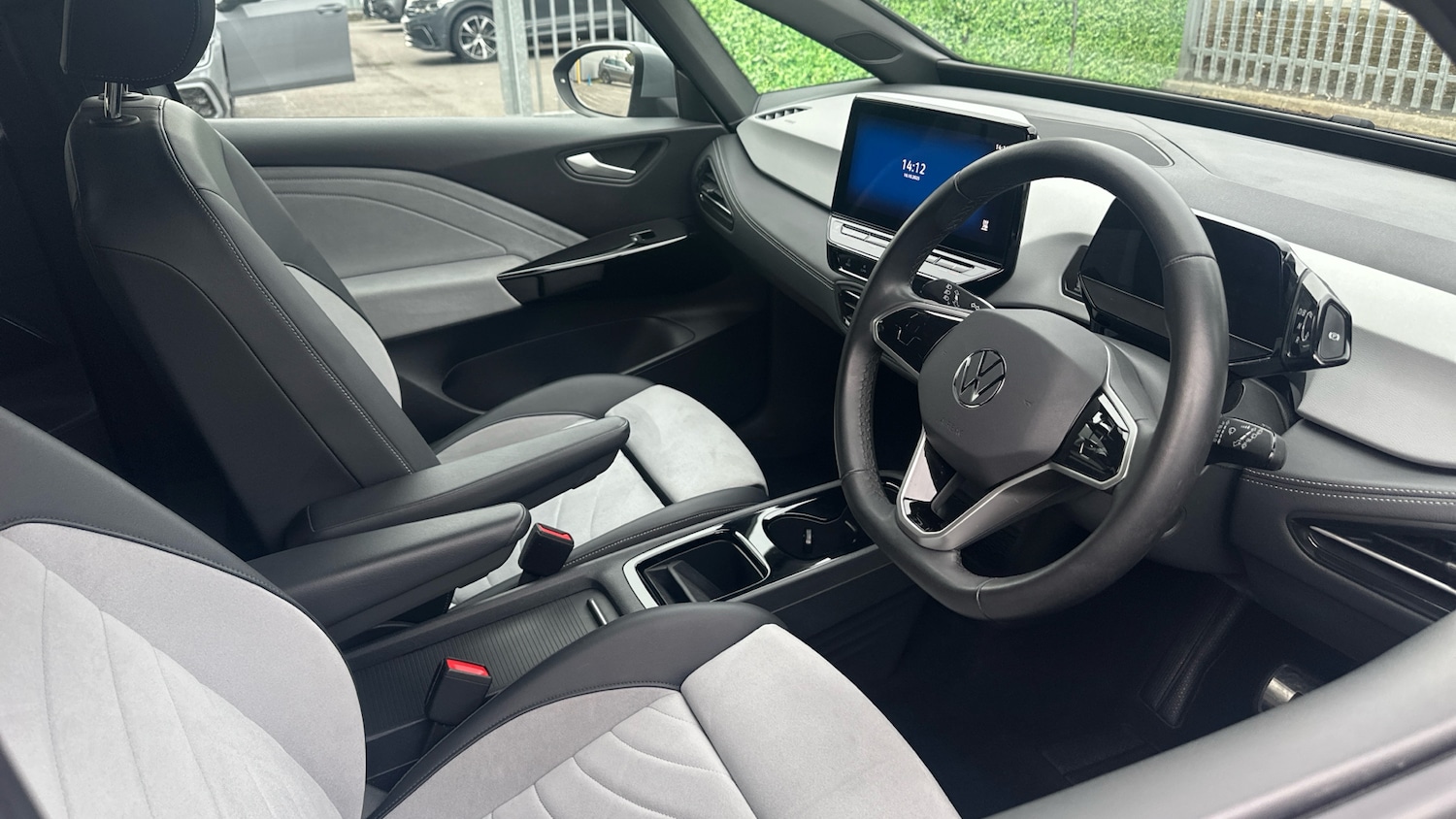 Used Volkswagen ID.3 2024 for sale - 76536519: Photo 6