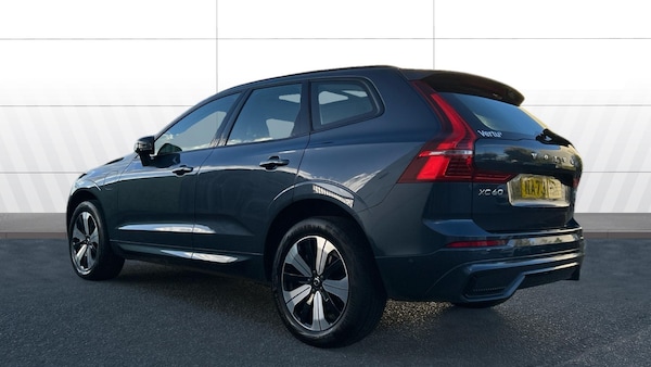 Used Volvo XC60 2023 for sale - 76193790: Photo 2
