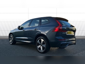 Used Volvo XC60 2023 for sale - 76193790: Photo 2