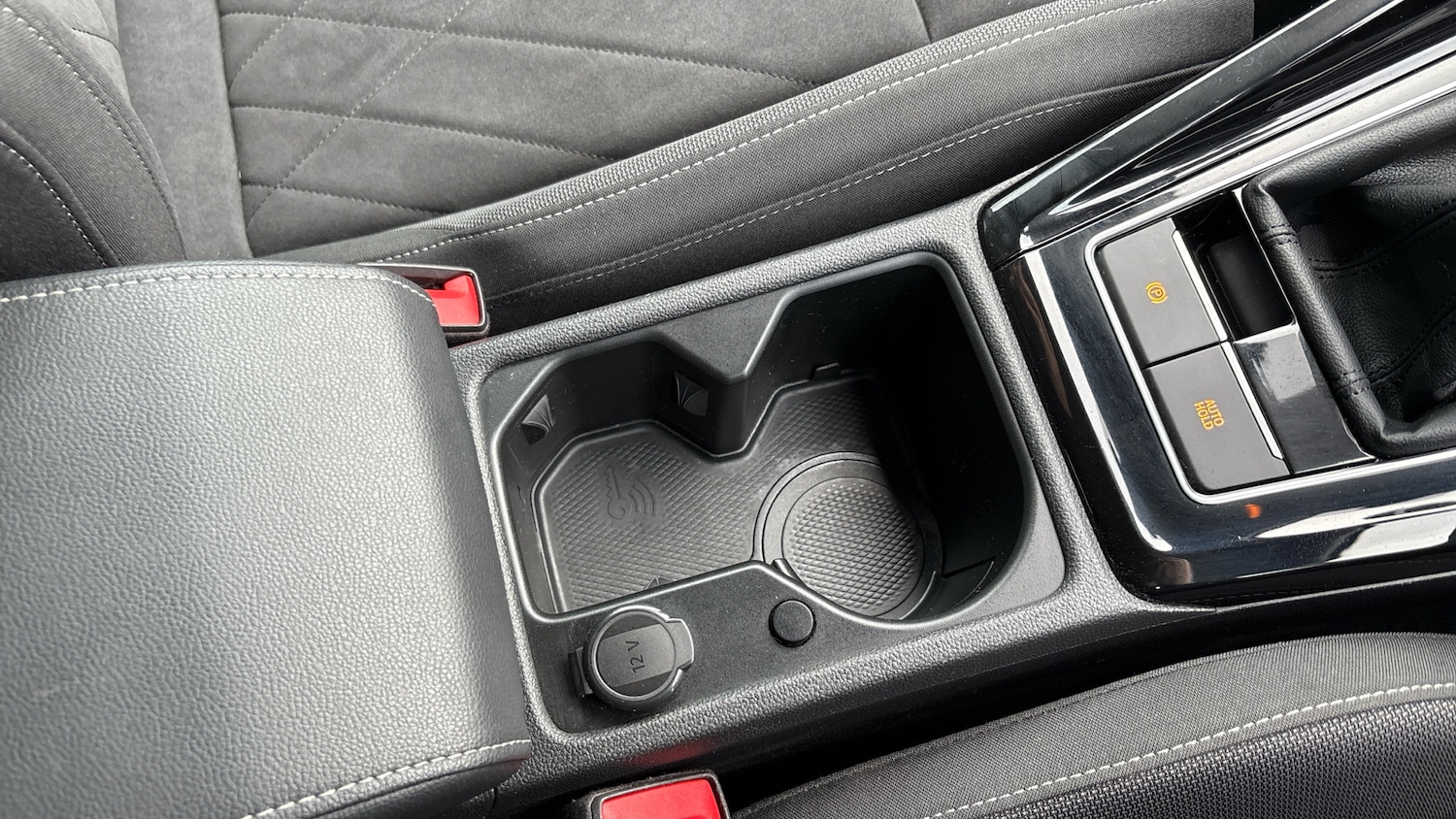 Used Volkswagen Golf 2023 for sale - 76612591: Photo 44