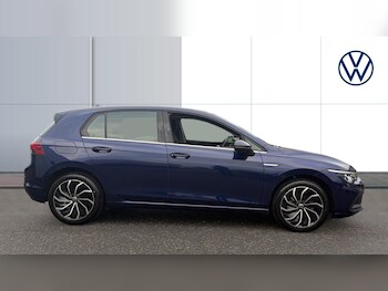 Used Volkswagen Golf 2022 for sale - 77062020: Photo