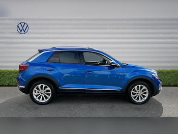 Used Volkswagen T-Roc 2024 for sale - 79458354: Photo