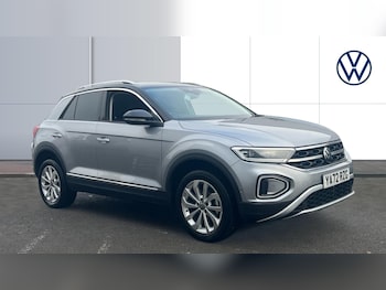 Used Volkswagen T-Roc 2023 for sale - 76461228: Photo