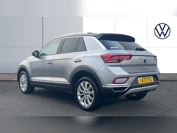 Used Volkswagen T-Roc 2023 for sale - 76461228: Photo