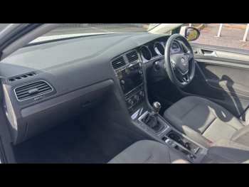 Used Volkswagen Golf 2020 for sale - 74879740: Photo