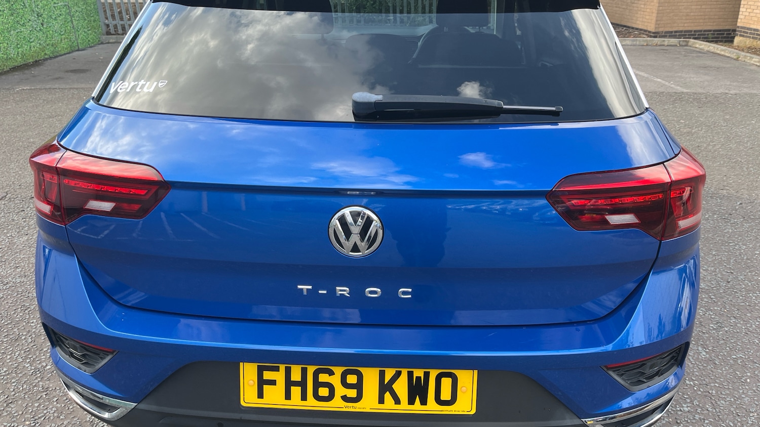 Vehicle 28