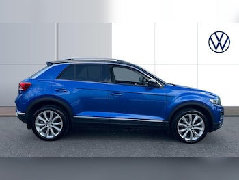 Used Volkswagen T-Roc 2020 for sale - 76035880: Photo