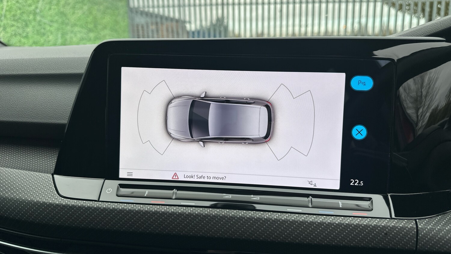 Used Volkswagen Golf 2022 for sale - 76541722: Photo 43