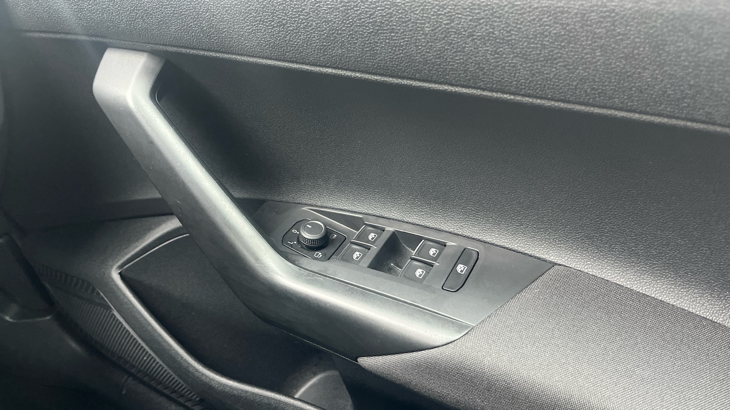 Used Volkswagen Taigo 2023 for sale - 76302105: Photo 19