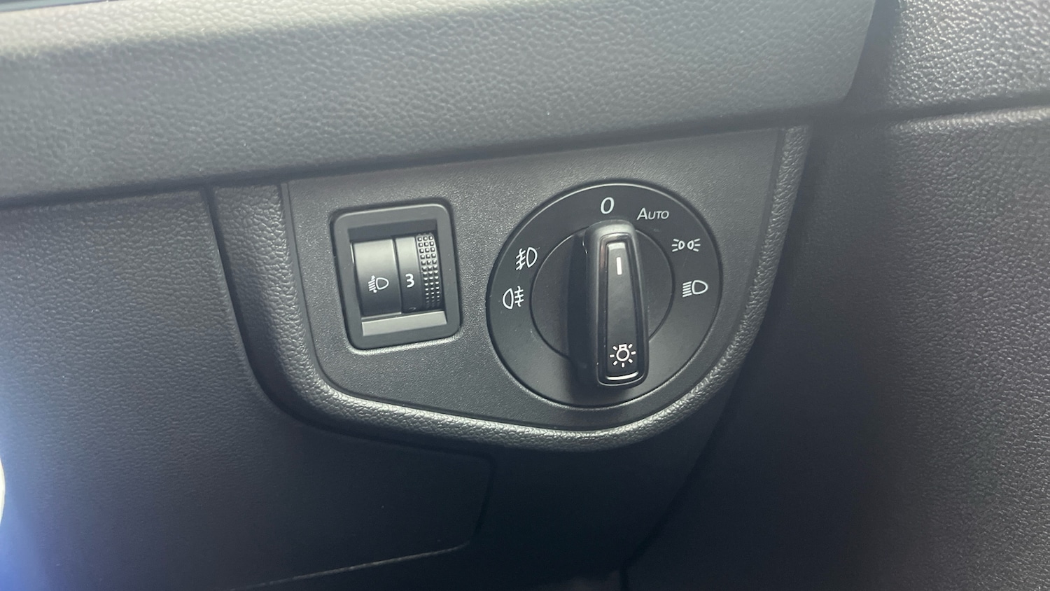 Used Volkswagen Taigo 2023 for sale - 76302105: Photo 38