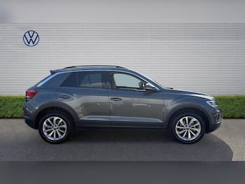 Used Volkswagen T-Roc 2025 for sale - 78378969: Photo