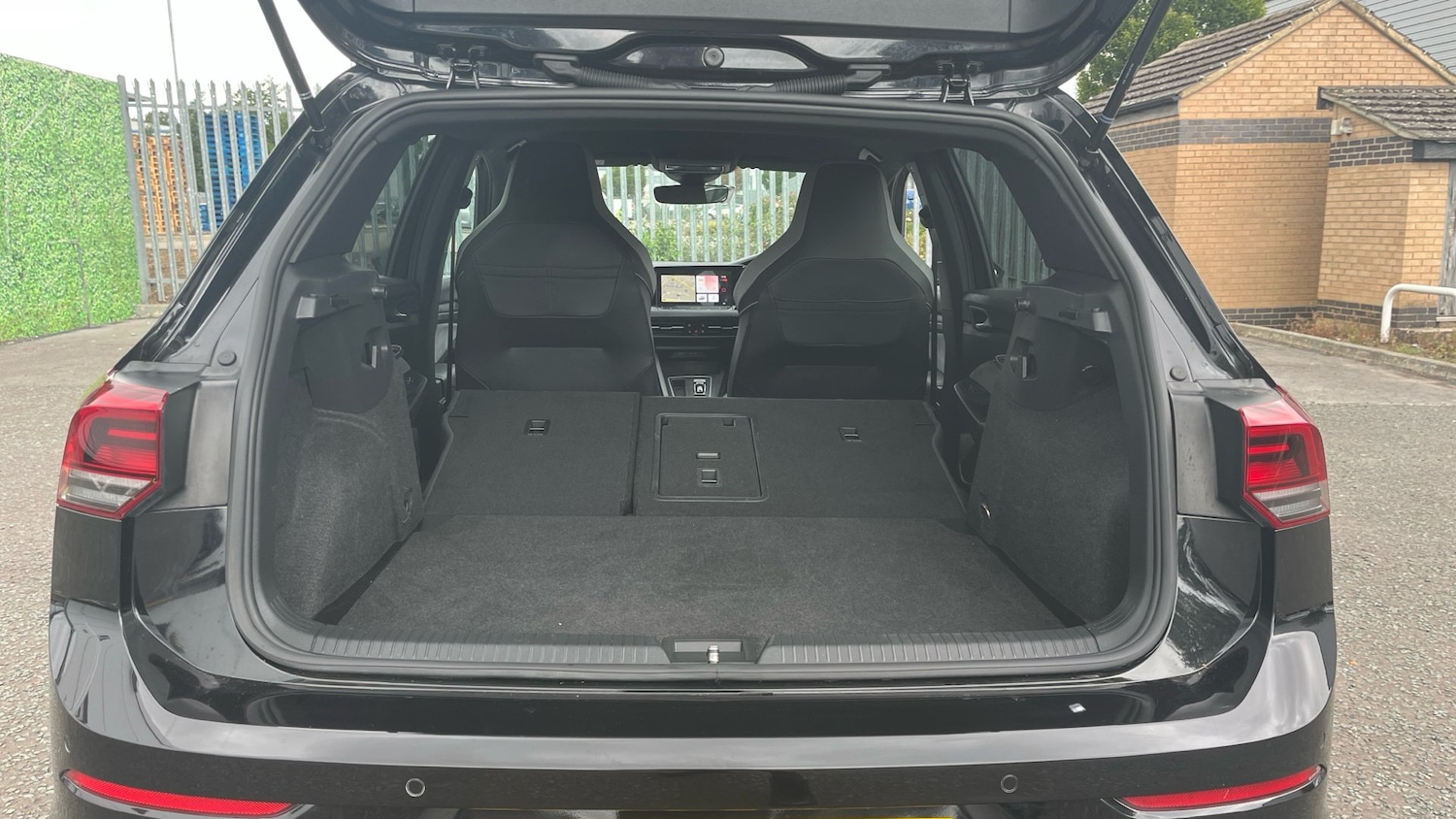 Vehicle 33