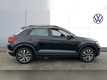 Used Volkswagen T-Roc 2020 for sale - 77062022: Photo