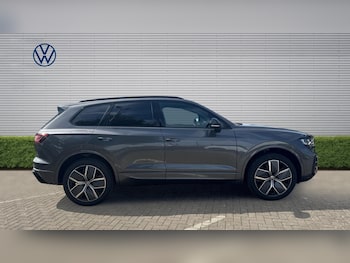 Used Volkswagen Touareg 2025 for sale - 79487068: Photo
