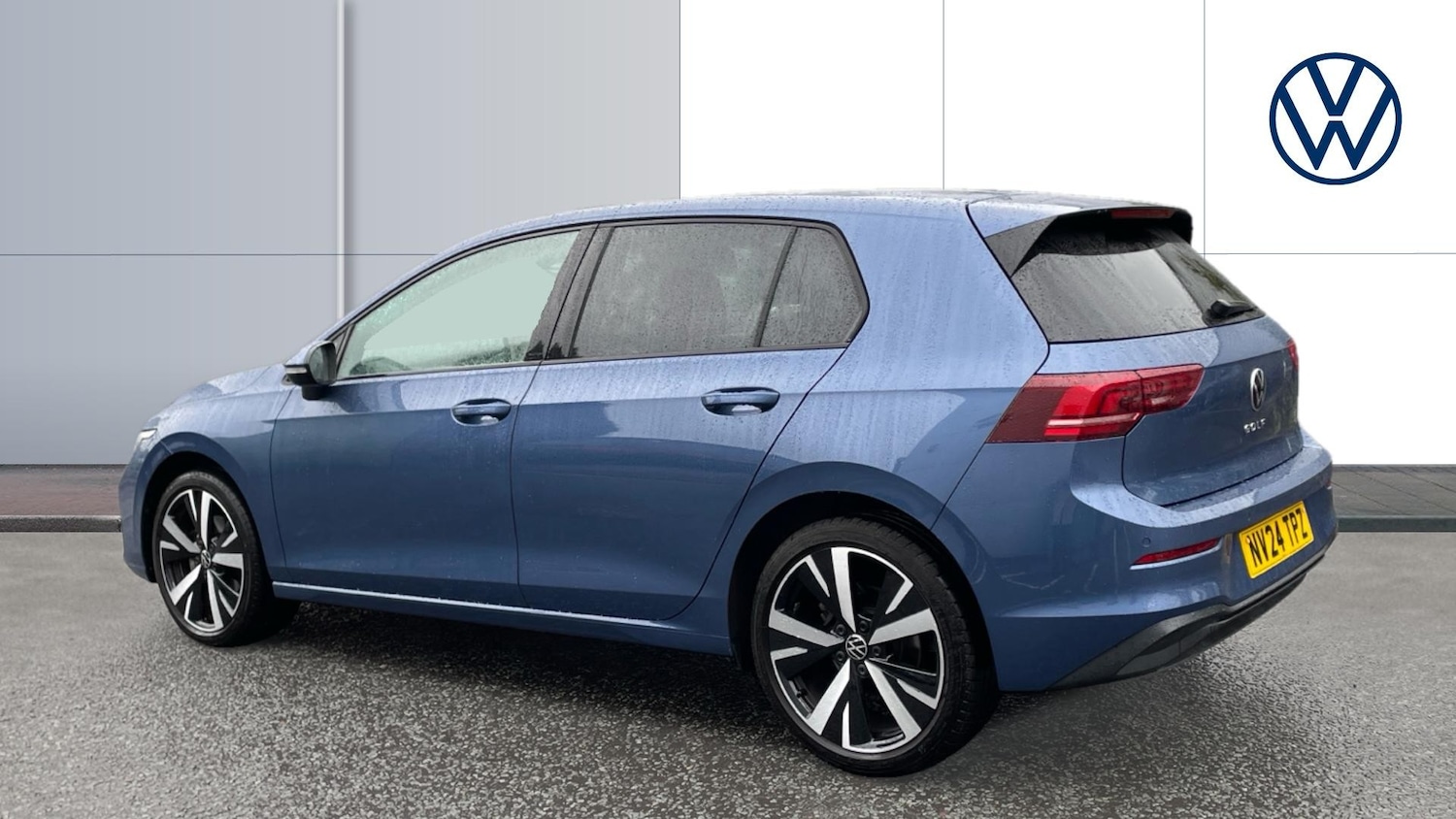 Used Volkswagen Golf 2024 for sale - 75995082: Photo 3