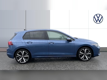 Used Volkswagen Golf 2024 for sale - 75995082: Photo 4