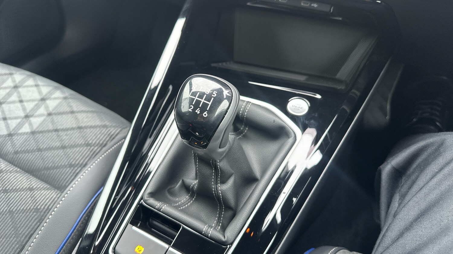 Used Volkswagen Golf 2025 for sale - 77434530: Photo 14