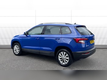 Used Skoda Karoq 2018 for sale - 76048919: Photo 2