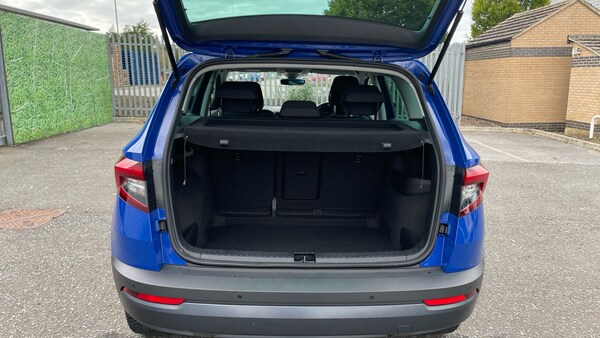 Used Skoda Karoq 2018 for sale - 76048919: Photo 4