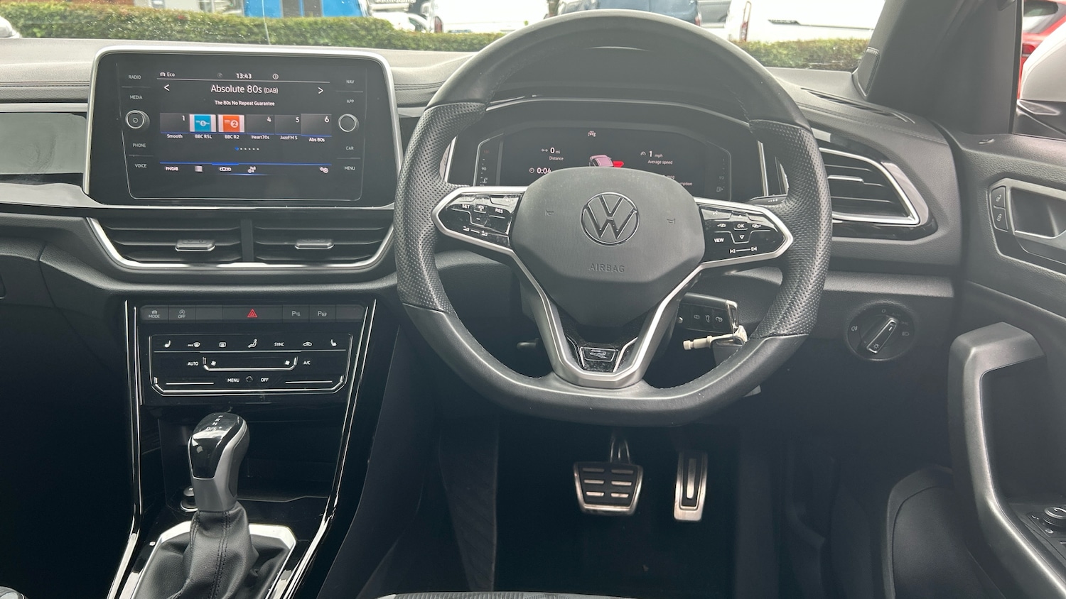 Used Volkswagen T-Roc 2022 for sale - 76534282: Photo 10